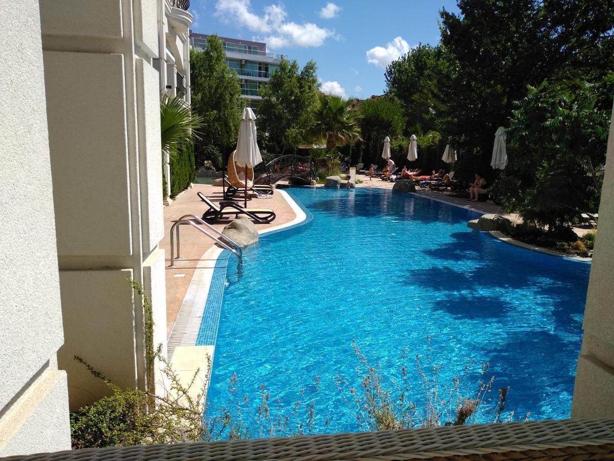 Private Apartments In Harmony Suites Dream Island ساني بيتش المظهر الخارجي الصورة